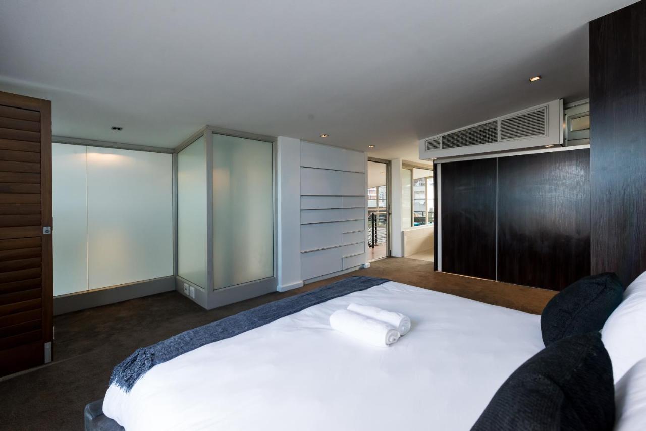 Harbour Edge Apartment